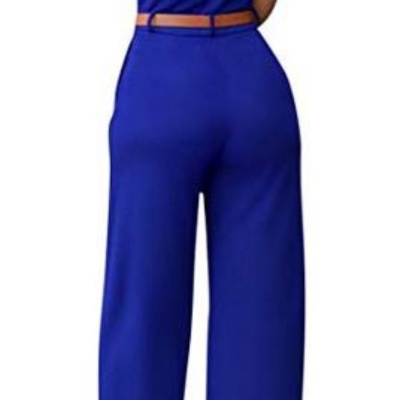 Sleeveless Jumpsuit - Picture 4 of 4